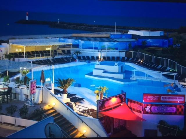 Naturist Paradise In « Swinging Cap » Agde Extérieur photo
