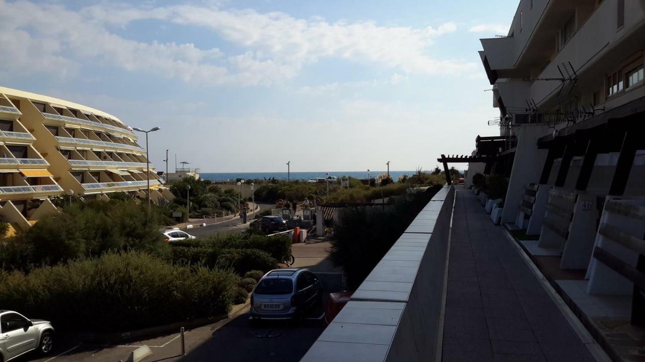 Naturist Paradise In « Swinging Cap » Agde Extérieur photo